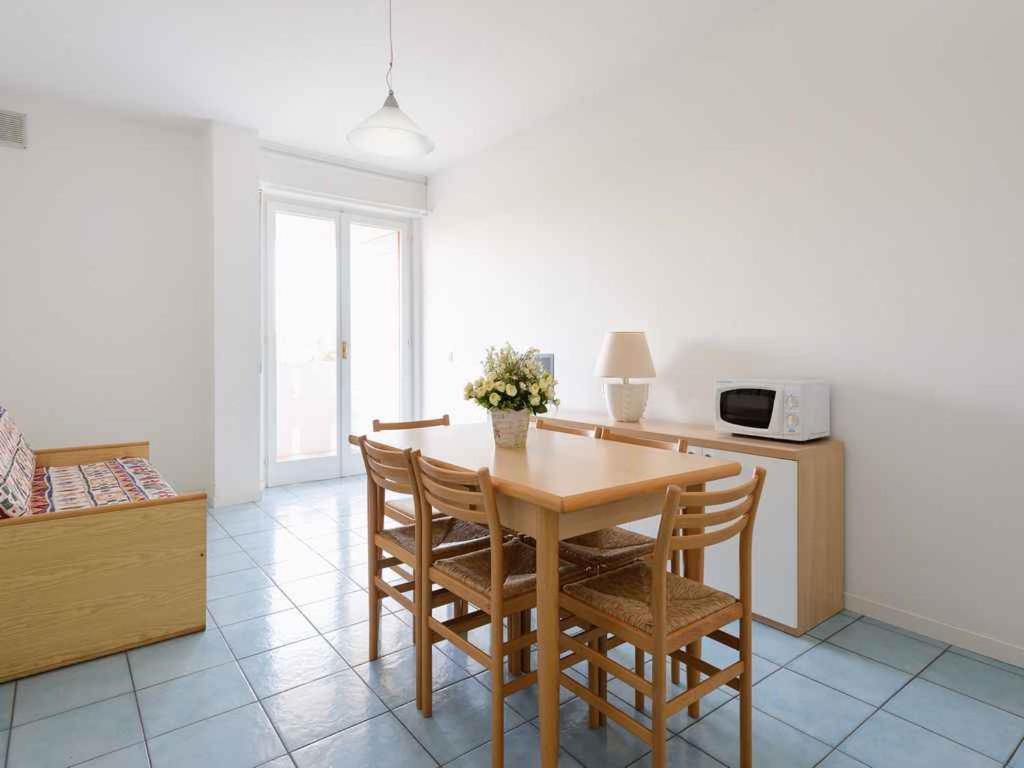 Apartments In Lignano Sabbiadoro 21784 Εξωτερικό φωτογραφία